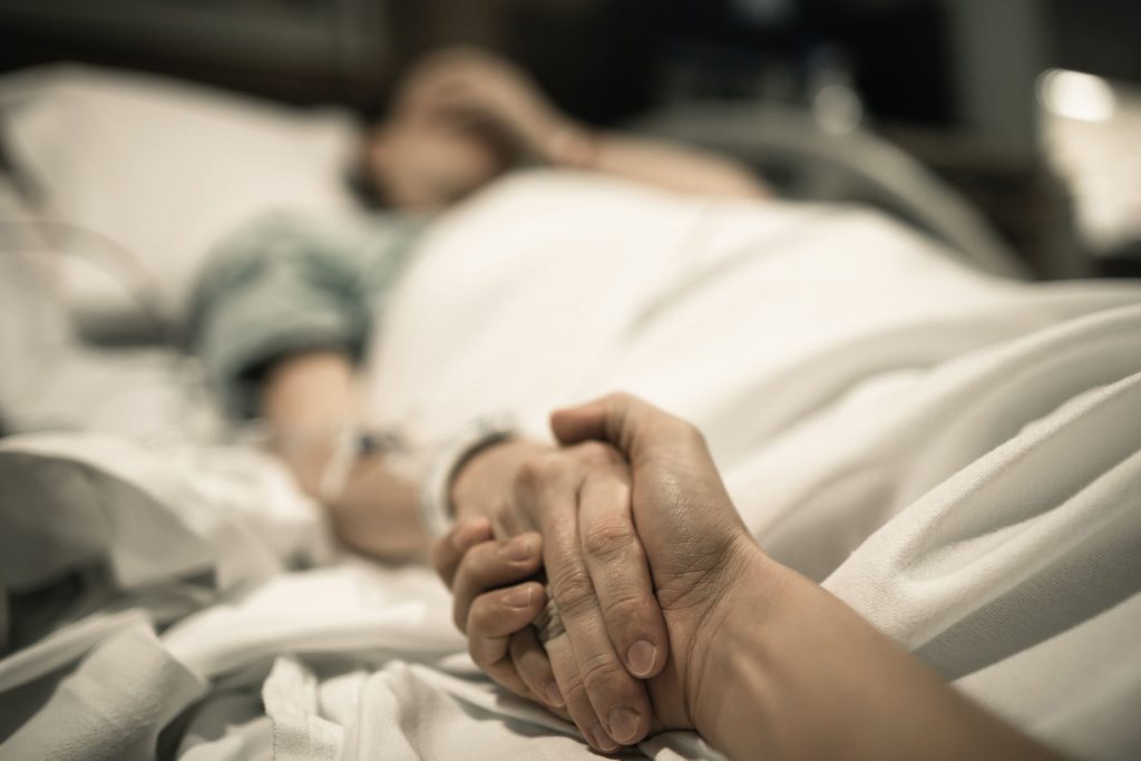 hospice nurse explains phenomena before death